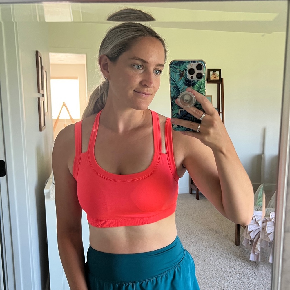 Kiava endurance bra in bright pink